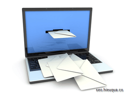 Cách thứ 2 là phỏng vấn bằng Email