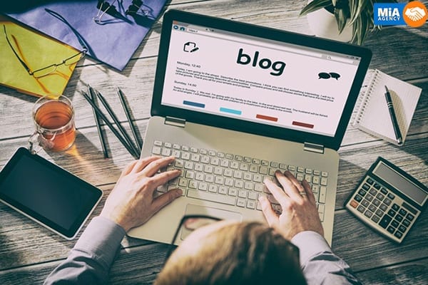 Read more about the article Thuê người viết bài chuẩn seo giá bao nhiêu 1 tháng?
