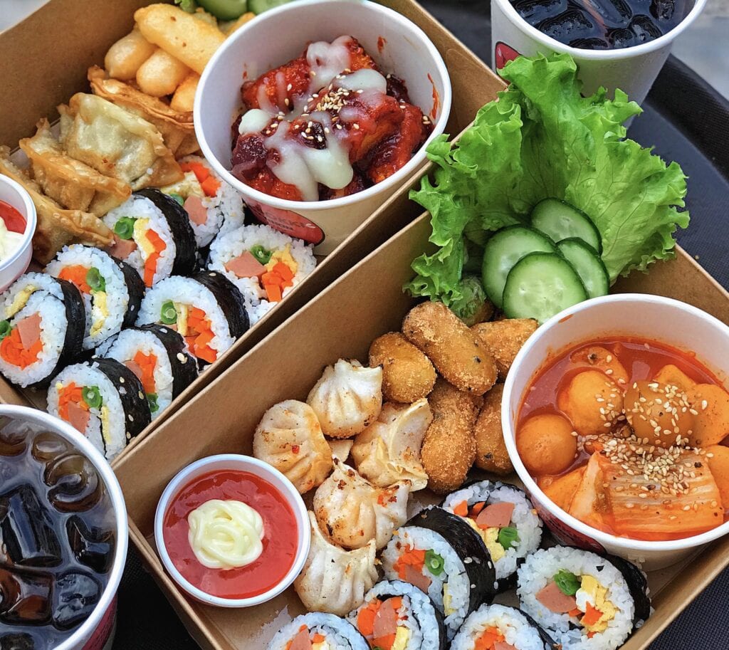 Cách viết quảng cáo đồ ăn vặt hiệu quả